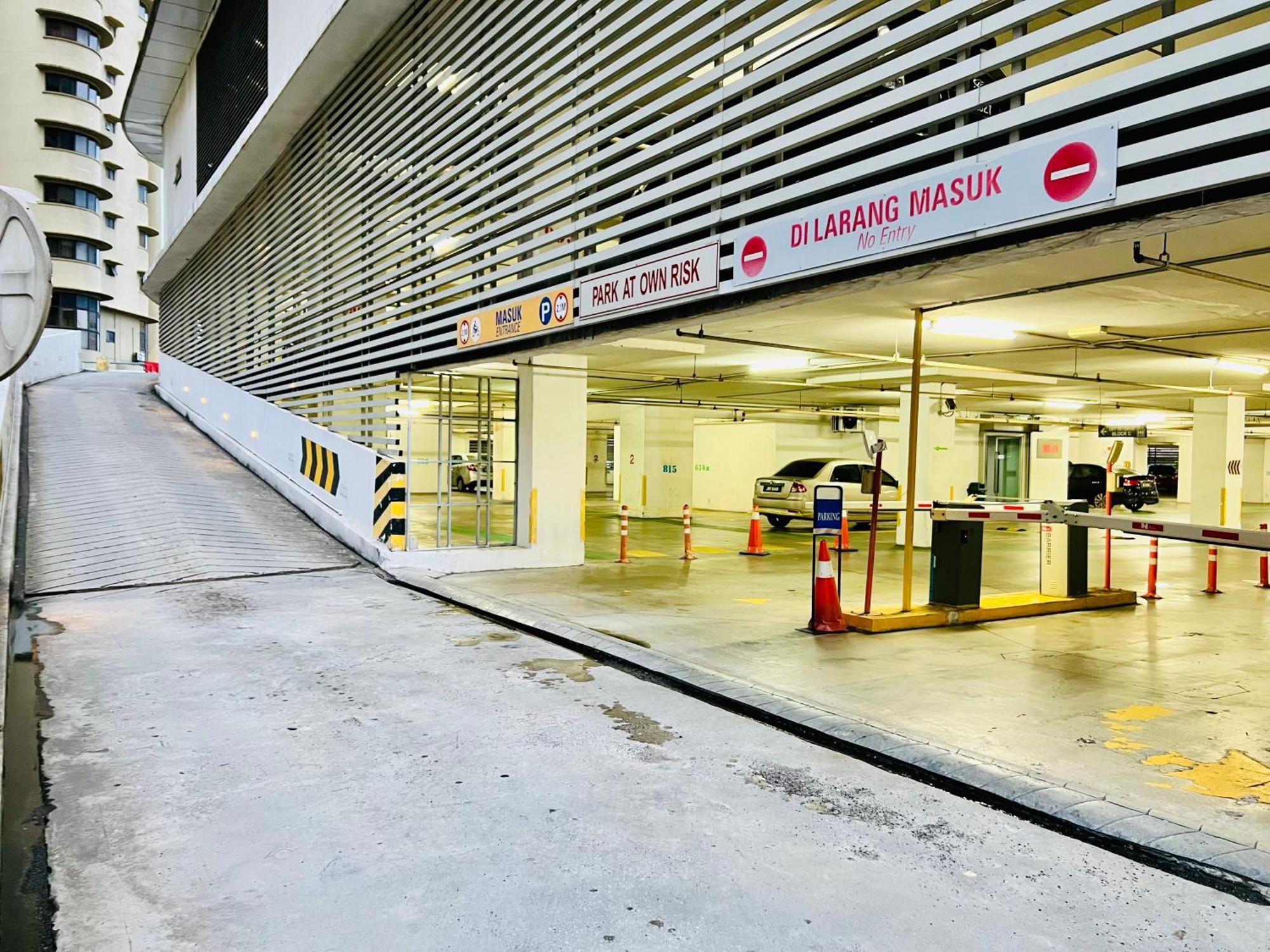 Regalia Suites & Residence By Enjoy Your Stay Kuala Lumpur Zewnętrze zdjęcie