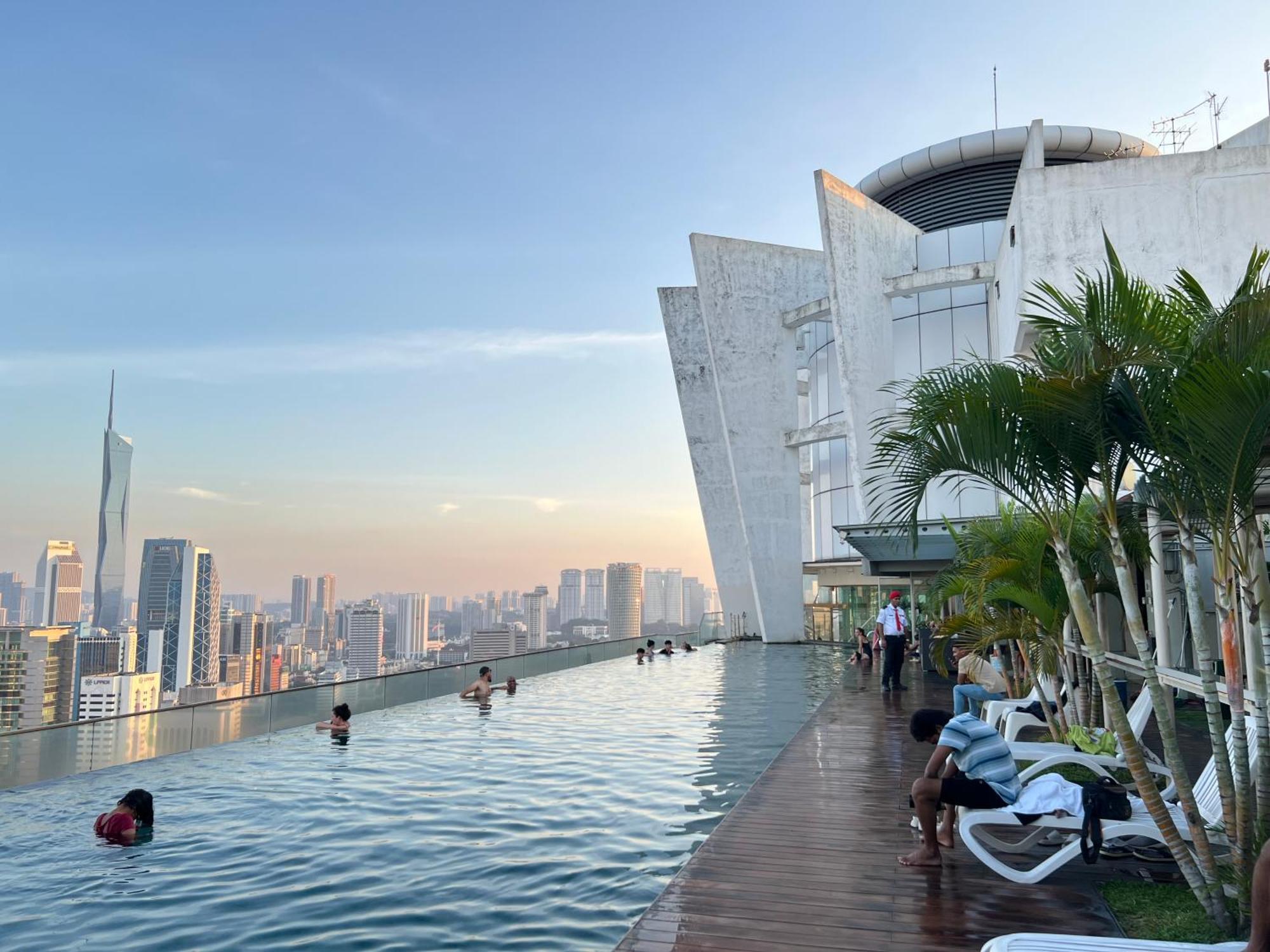 Regalia Suites & Residence By Enjoy Your Stay Kuala Lumpur Zewnętrze zdjęcie